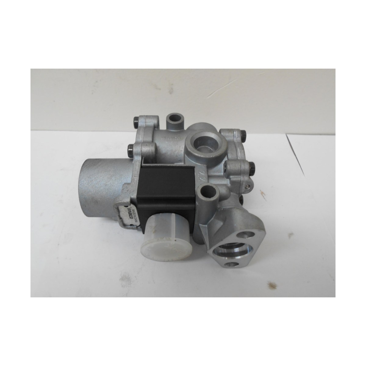 ABS Modulator Valve
